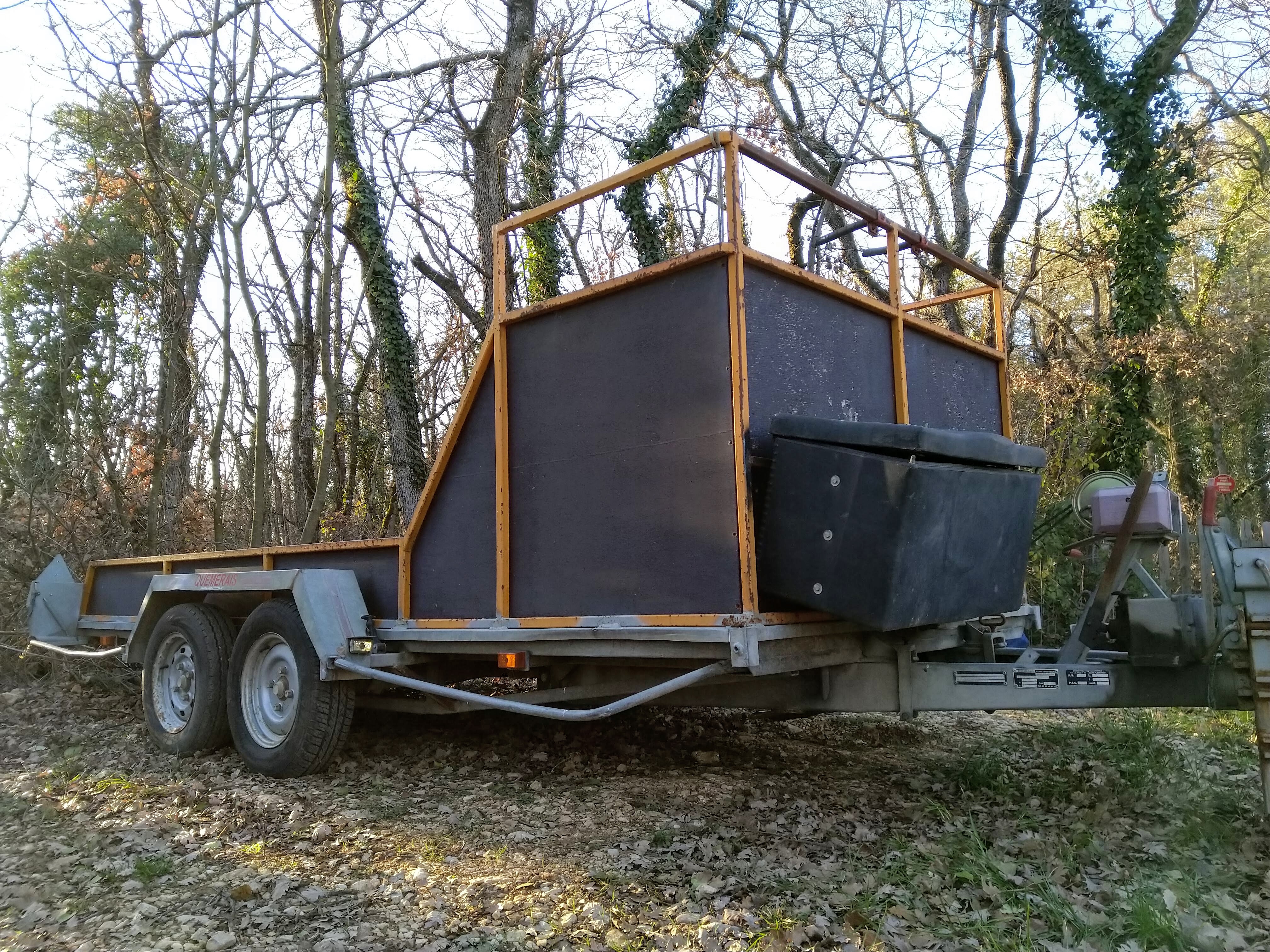 Remorque porte bateau / voiture Quemerais