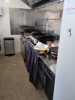 IMG_20211005_125646.jpg  